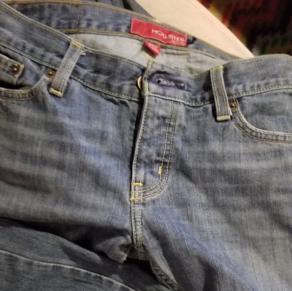 Hollister jeans